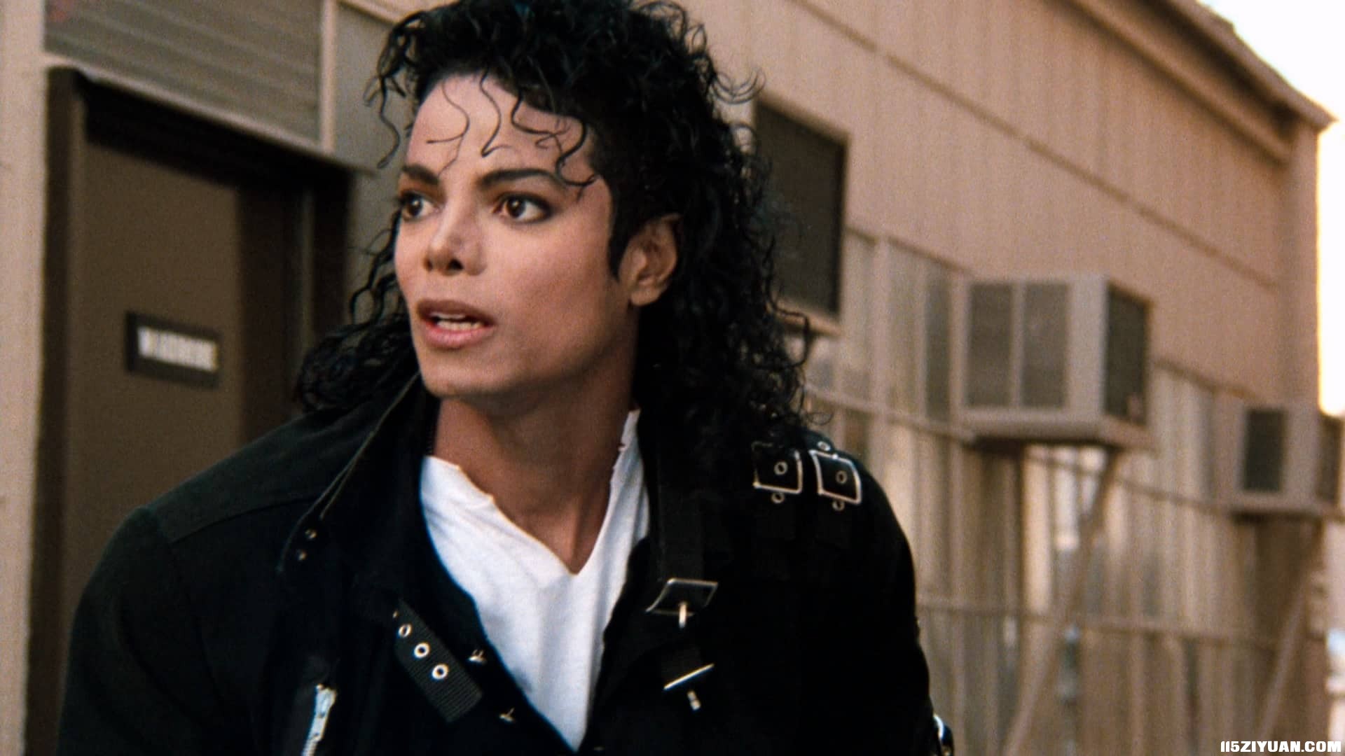 Moonwalker_20260417_101059.669-tuya.jpg